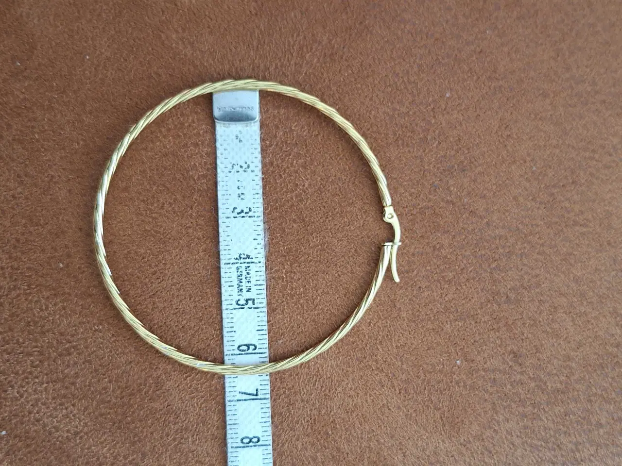 Billede 5 - Guldfarvede Hoops 