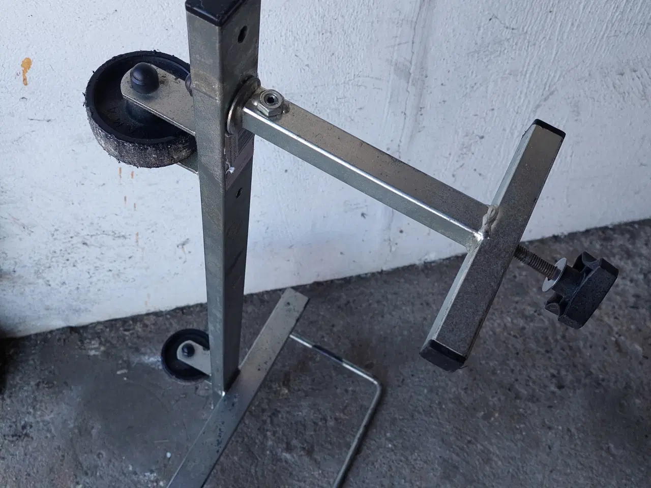 Billede 1 - Flyttevogn / Stativ på hjul.