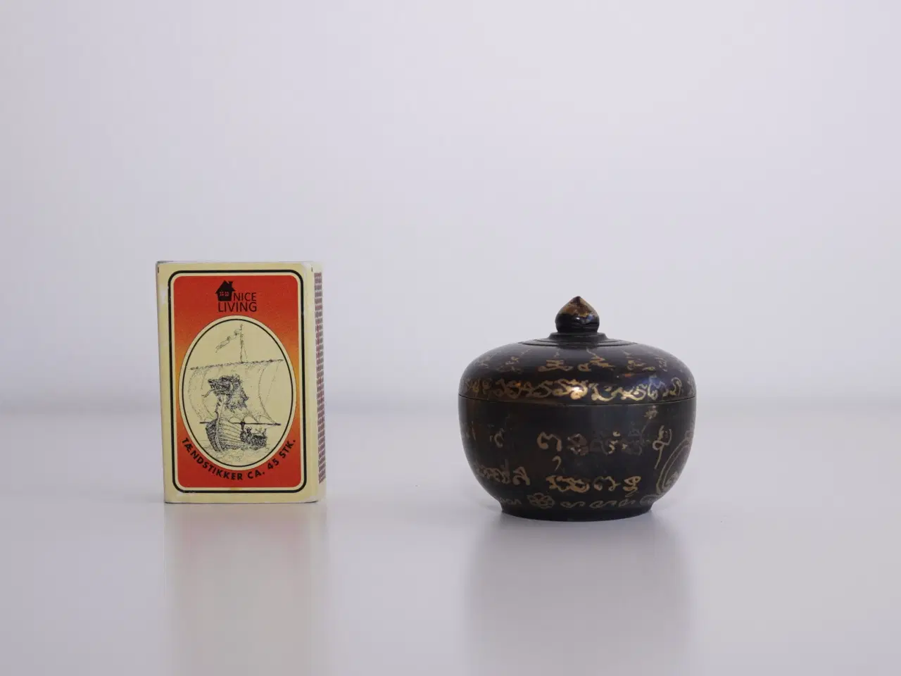 Billede 2 - Buddhistisk amulet lågkrukke i messing