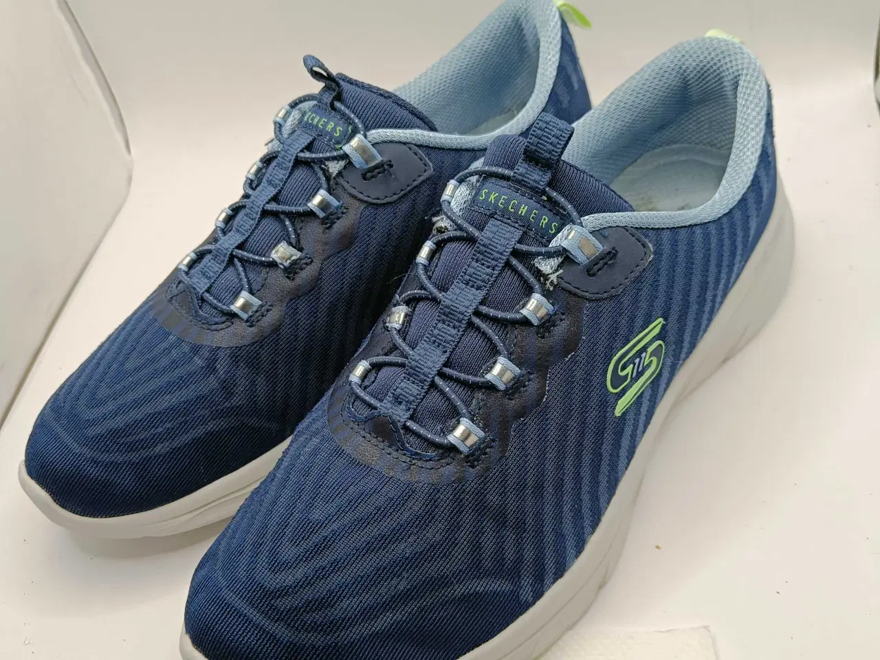 Billede 1 - Skechers blå og sort 39str 