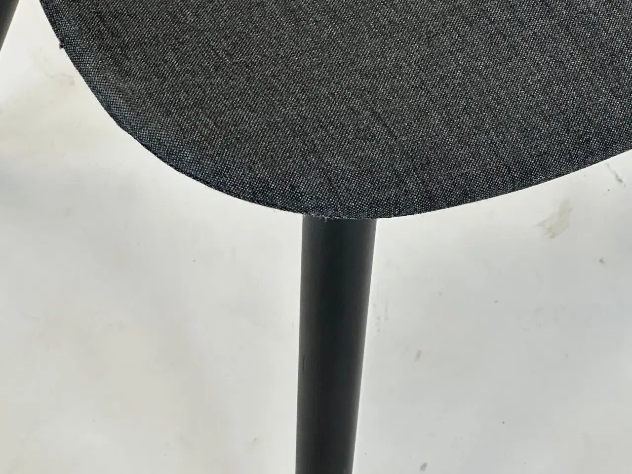 Billede 8 - Langue Original Stol (Anthracite grey) fra NORR11