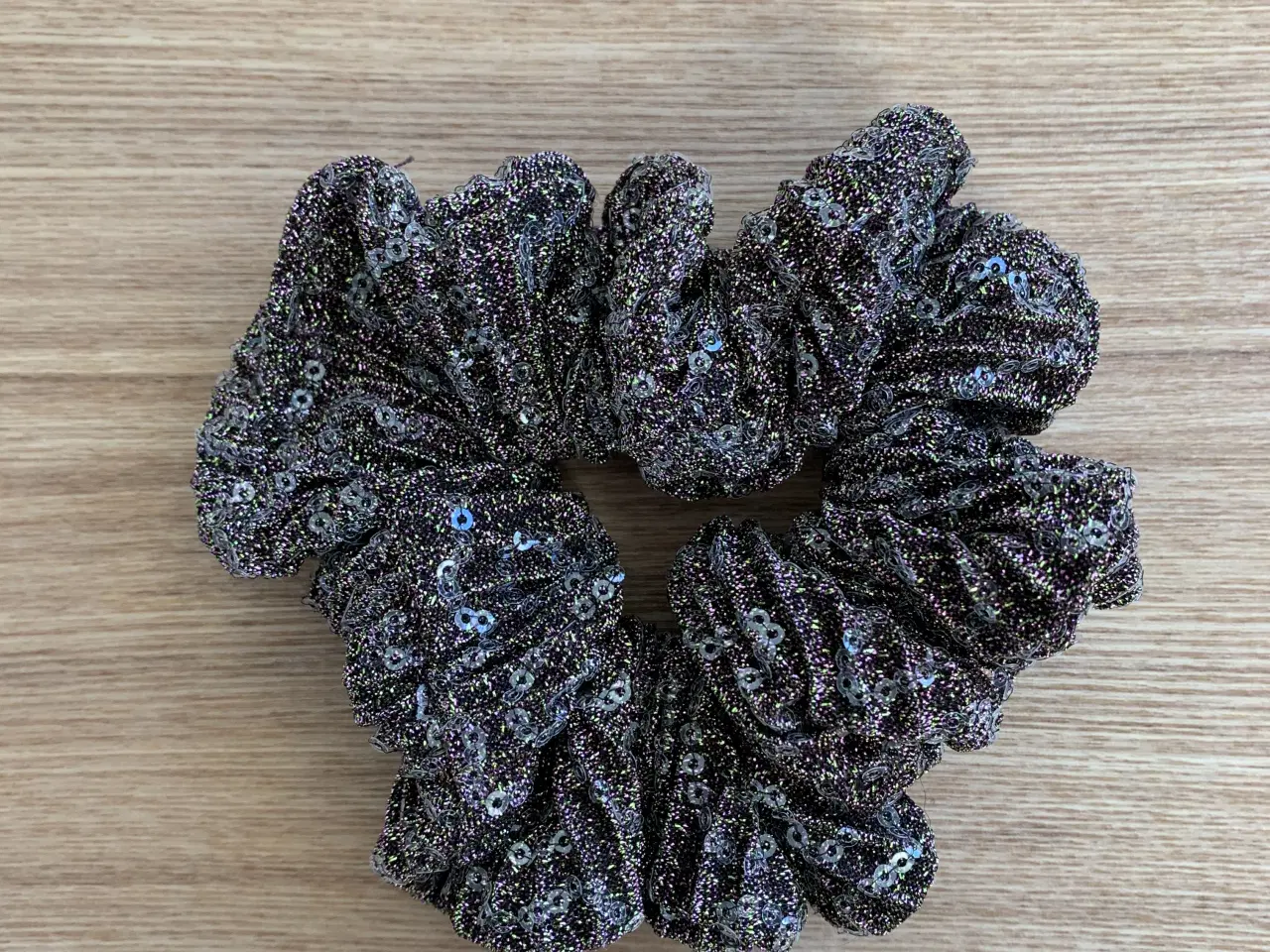 Billede 2 - Stine Goya hårelastik