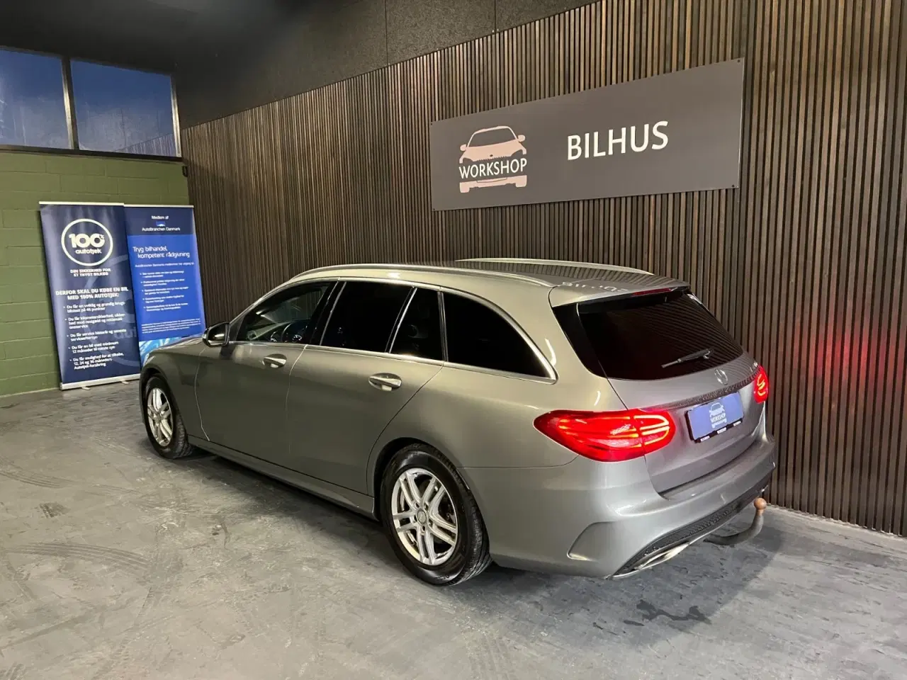 Billede 4 - Mercedes C200 2,0 AMG Line stc. aut.