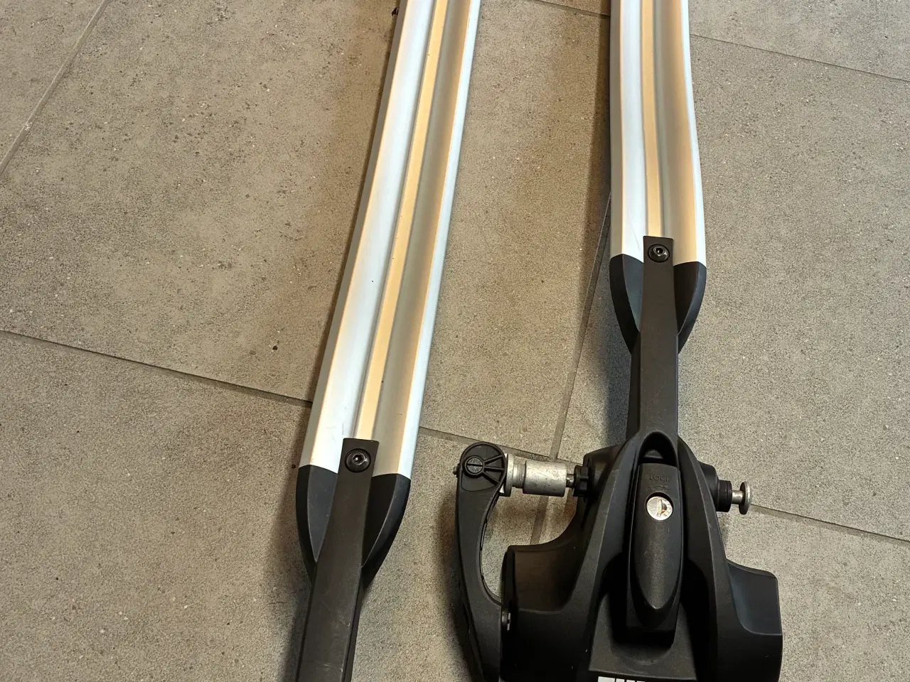 Billede 1 - 2 stk. Thule FastRide cykelholder