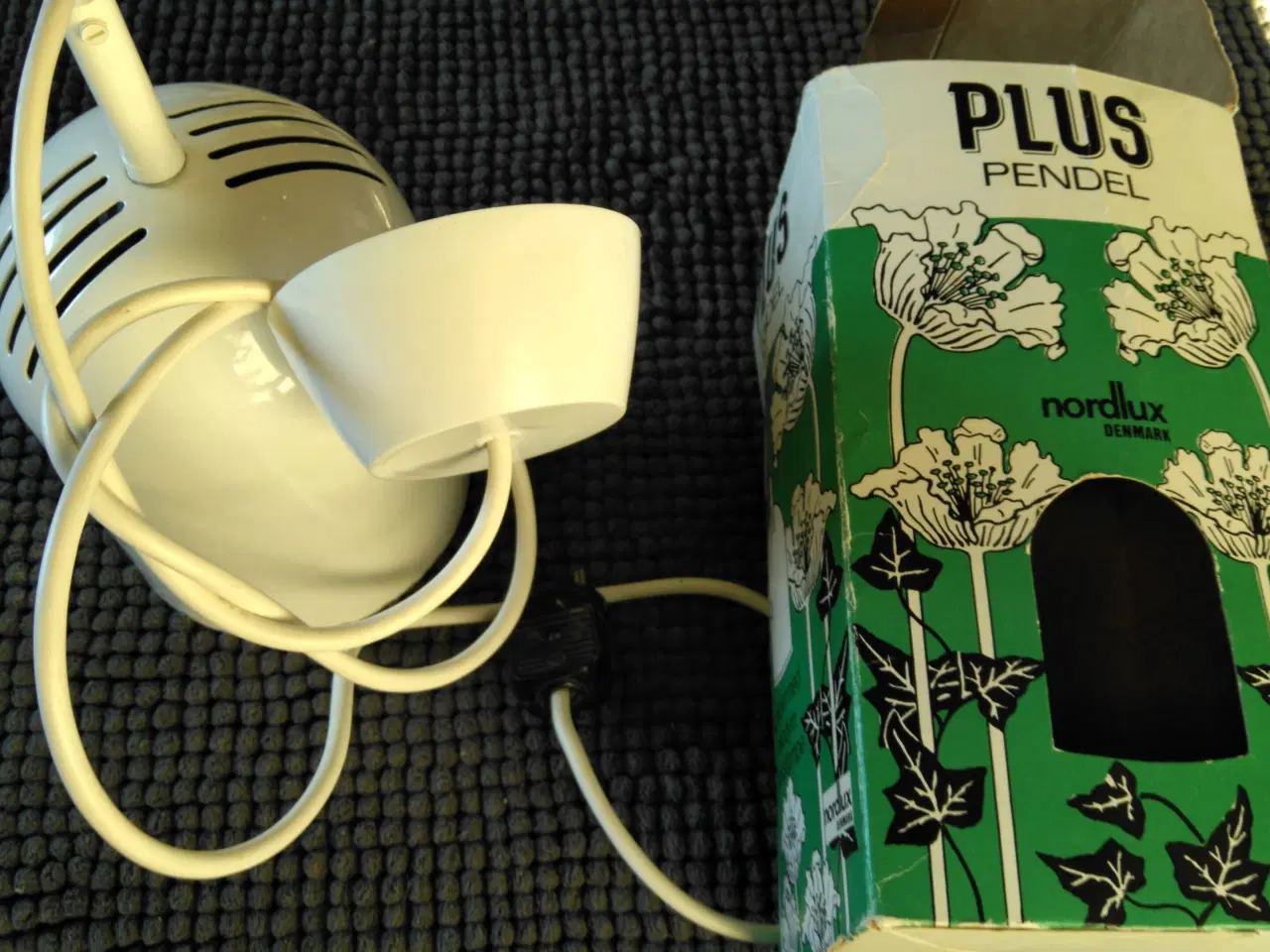 Billede 2 - Plus pendel komplet med neodym vækstlampe