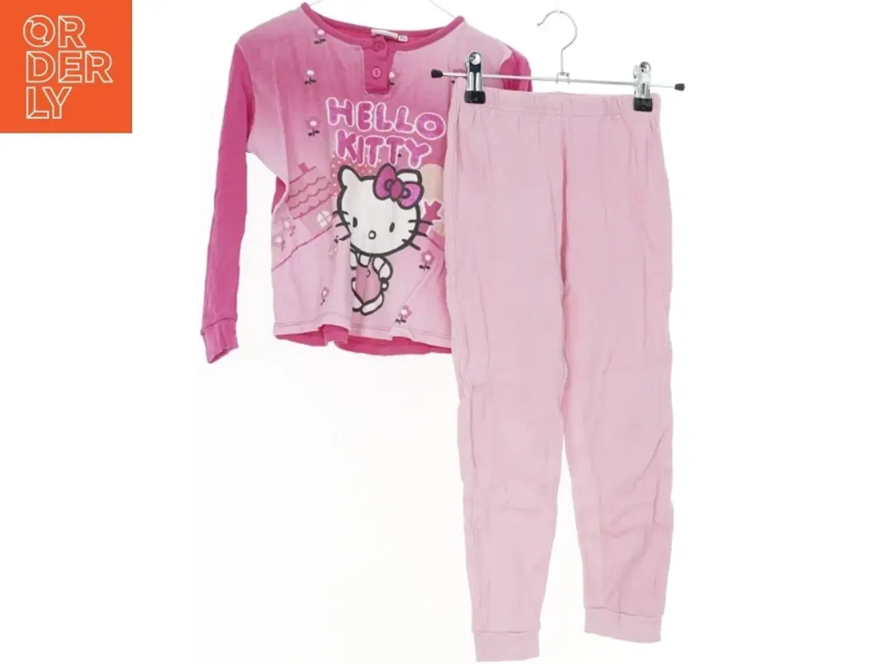 Billede 1 - Hello Kitty nattøj sæt fra Hello Kitty (str. 116)