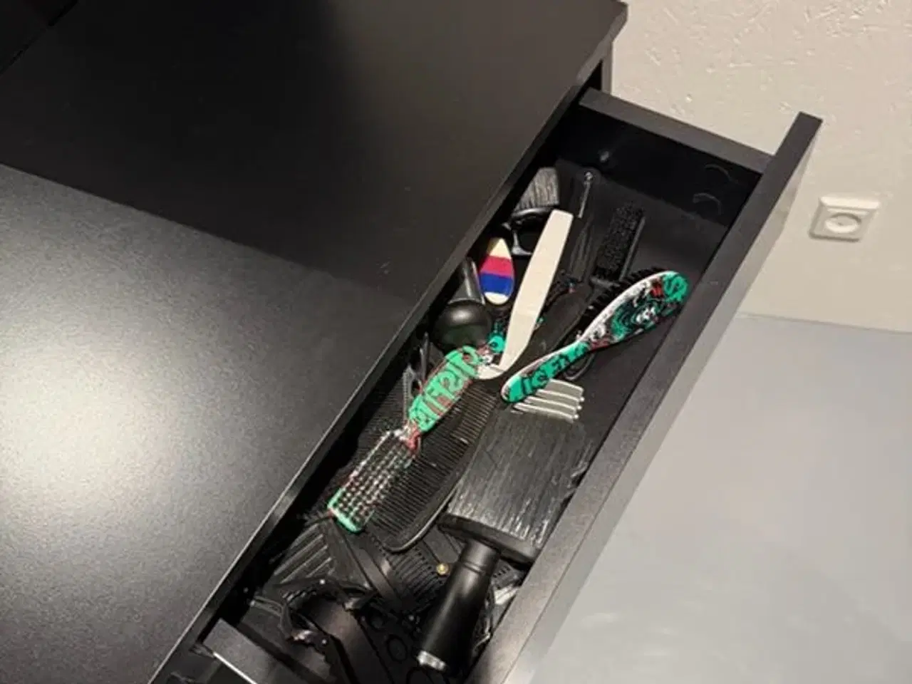 Billede 5 - Frisør/sminkebord