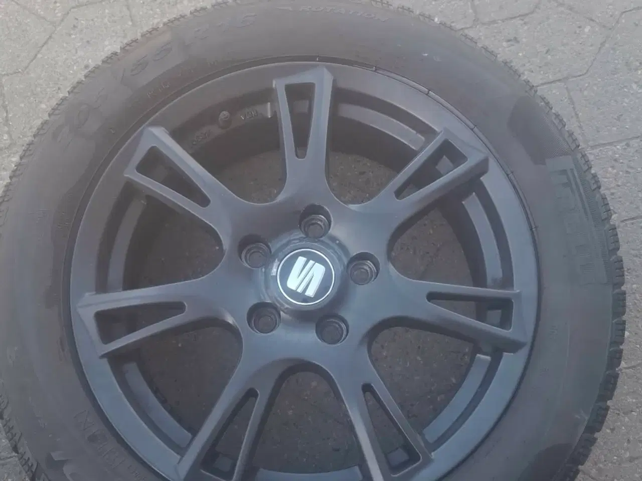 Billede 3 - Seat 16" Sorte Alufælge