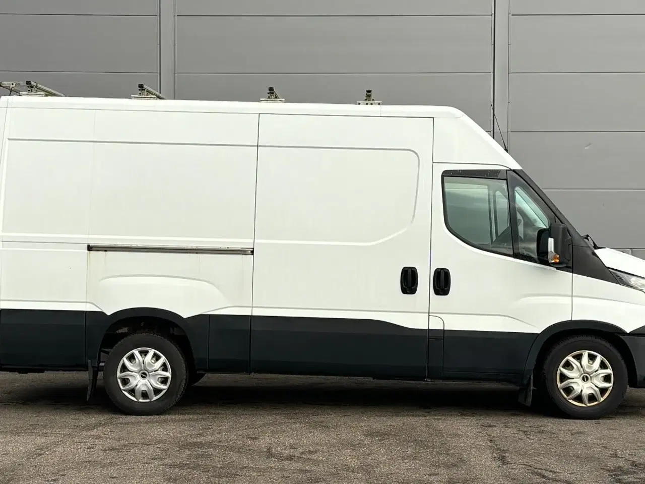 Billede 9 - Iveco Daily 3,0 35S17 12m³ Van