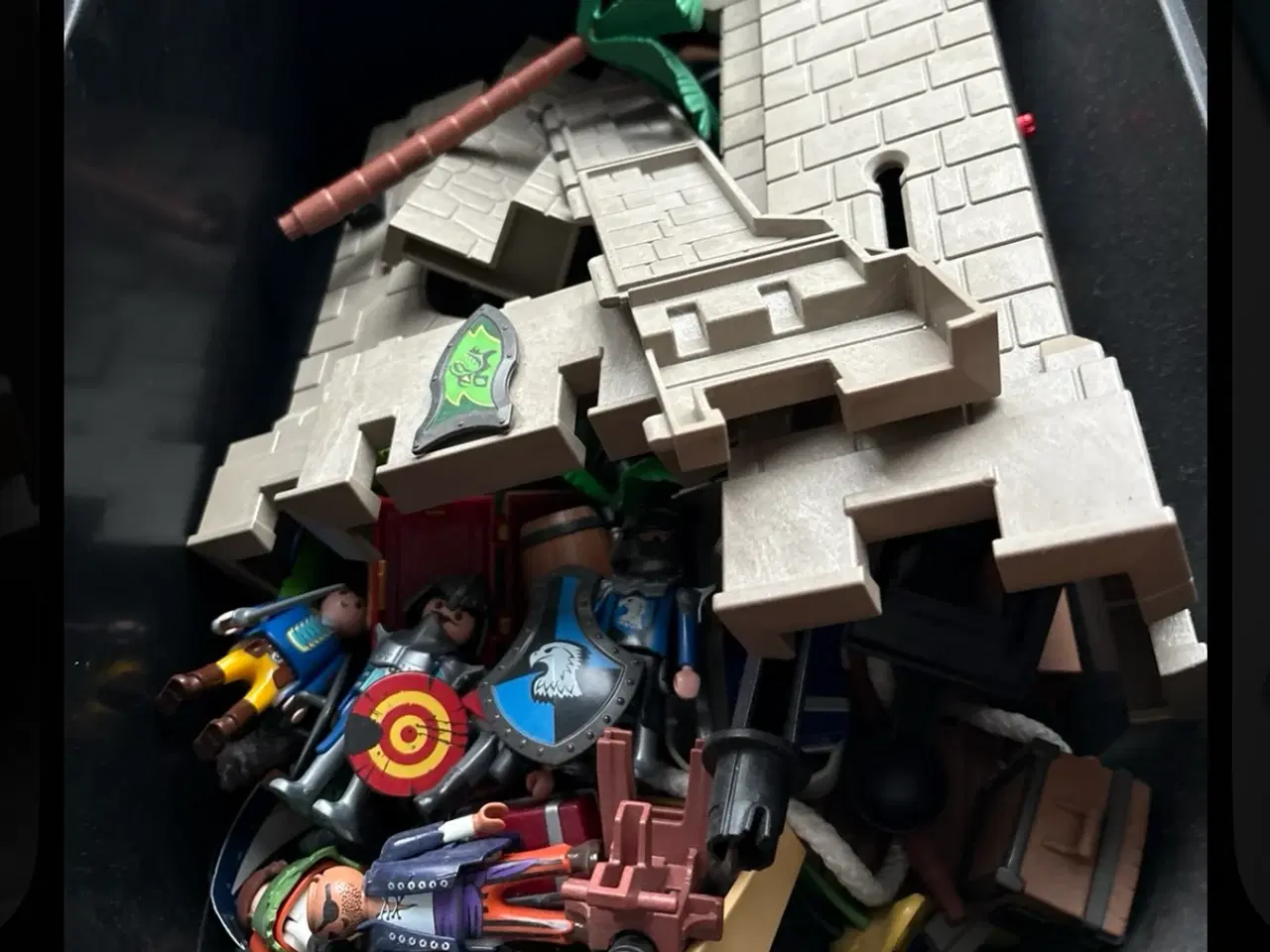 Billede 2 - Stor kasse med blandet playmobil