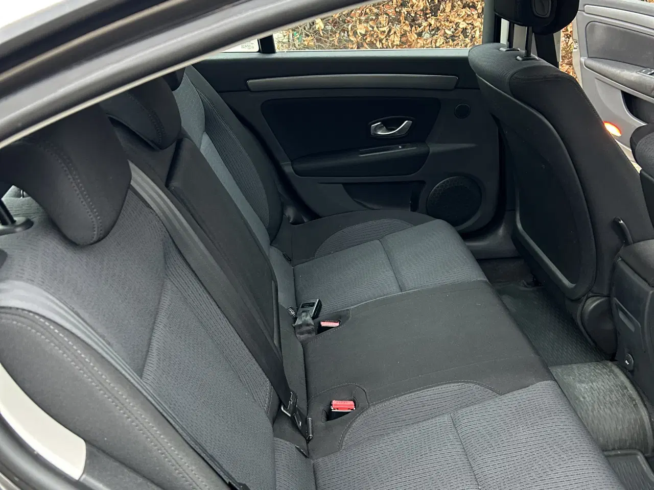 Billede 5 - Ældre velholdt Renault Laguna