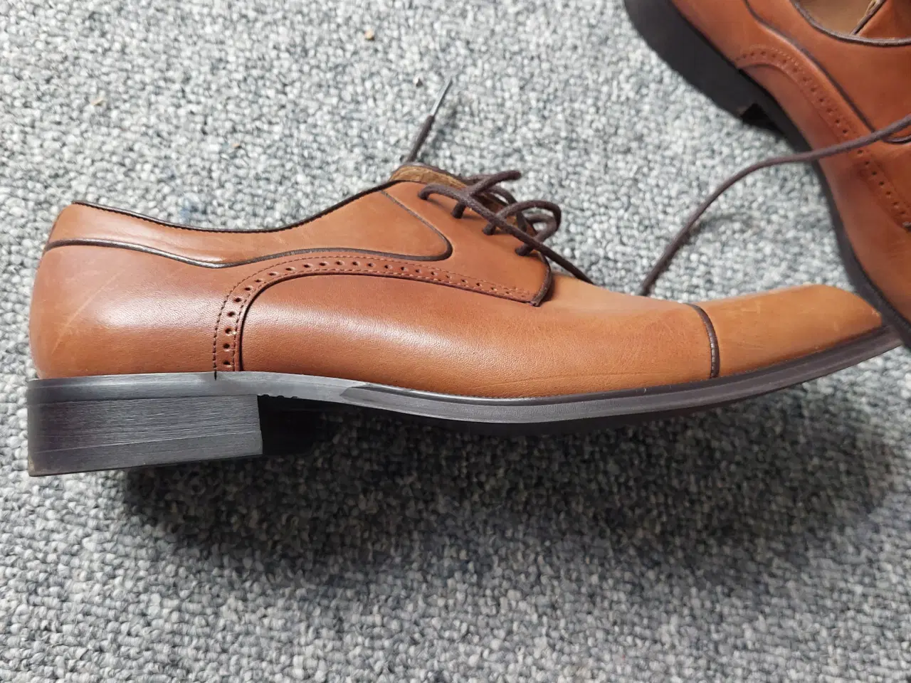 Billede 2 - elegant herre sko i lysebrun læder