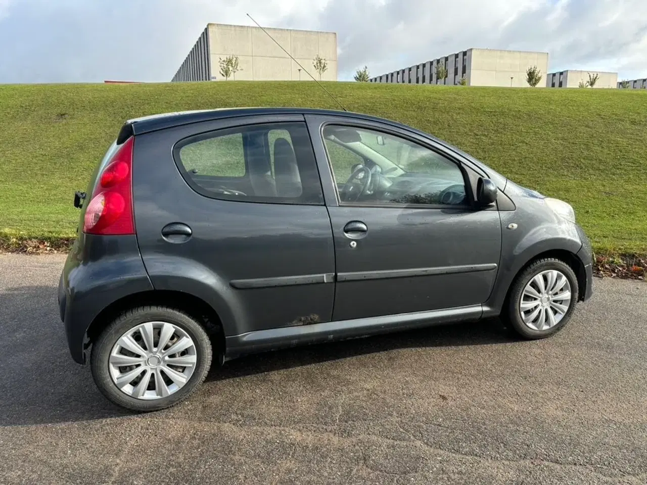 Billede 4 - Helt Nysynet.  229,000km