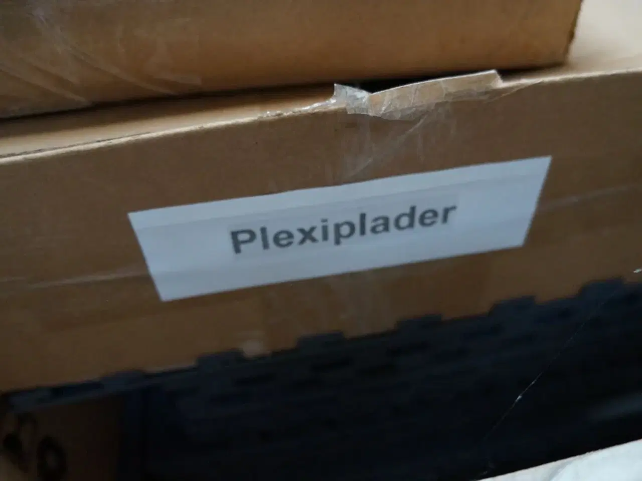 Billede 4 - Palle med hyldeforkanter