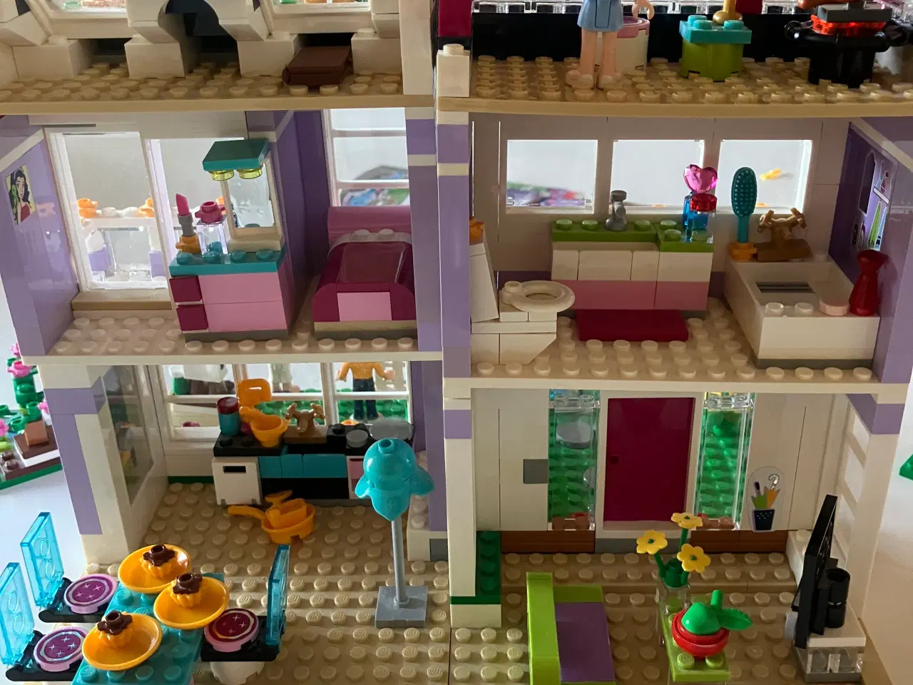 Billede 4 - Lego friends Emma hus