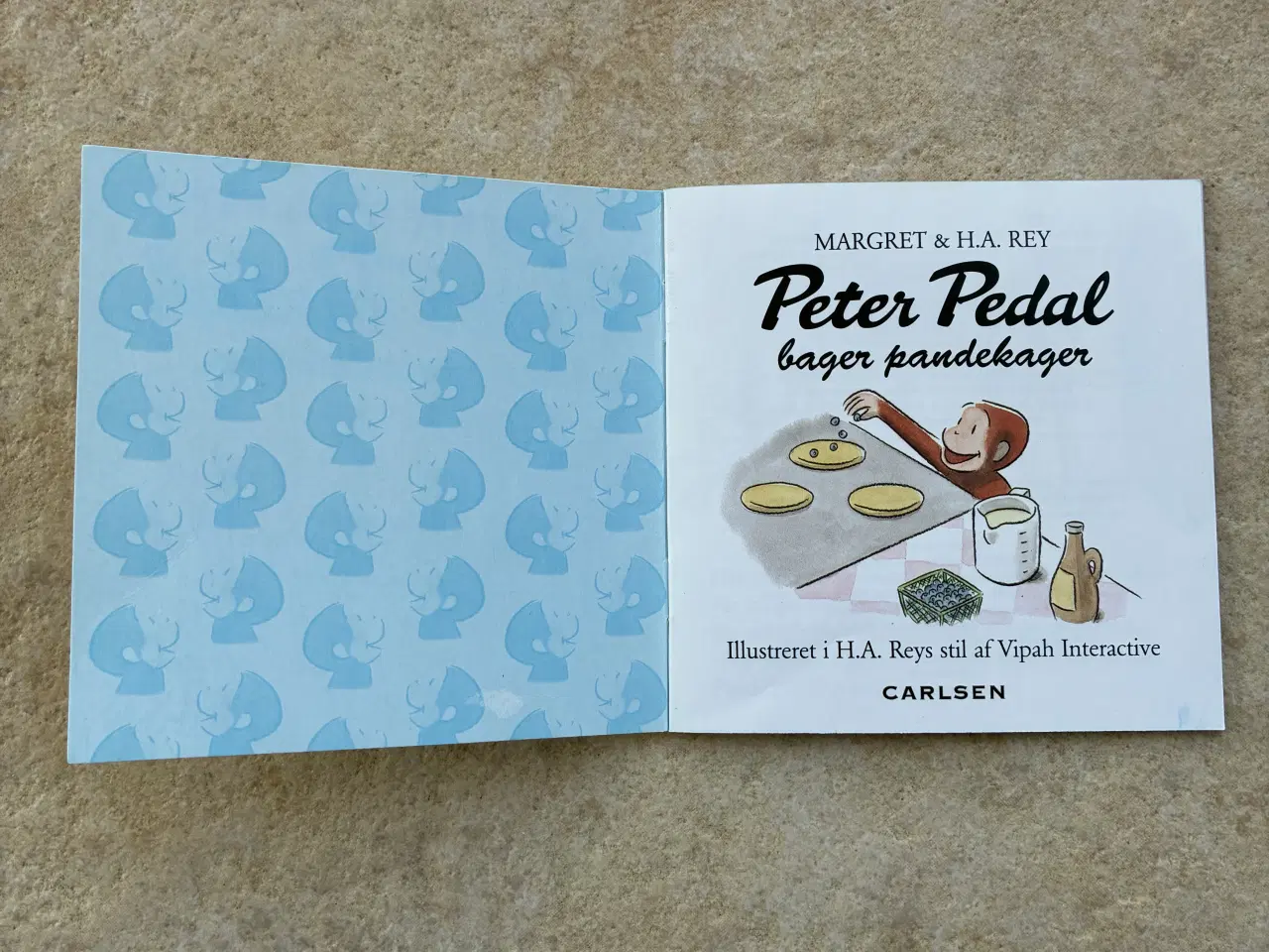 Billede 3 - Peter Pedal bager pandekager Pixibog 