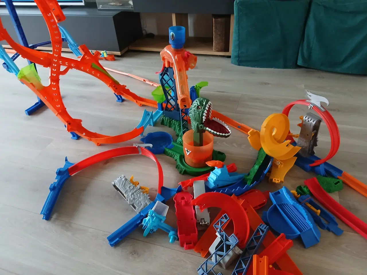 Billede 1 - 3 Hotwheels baner