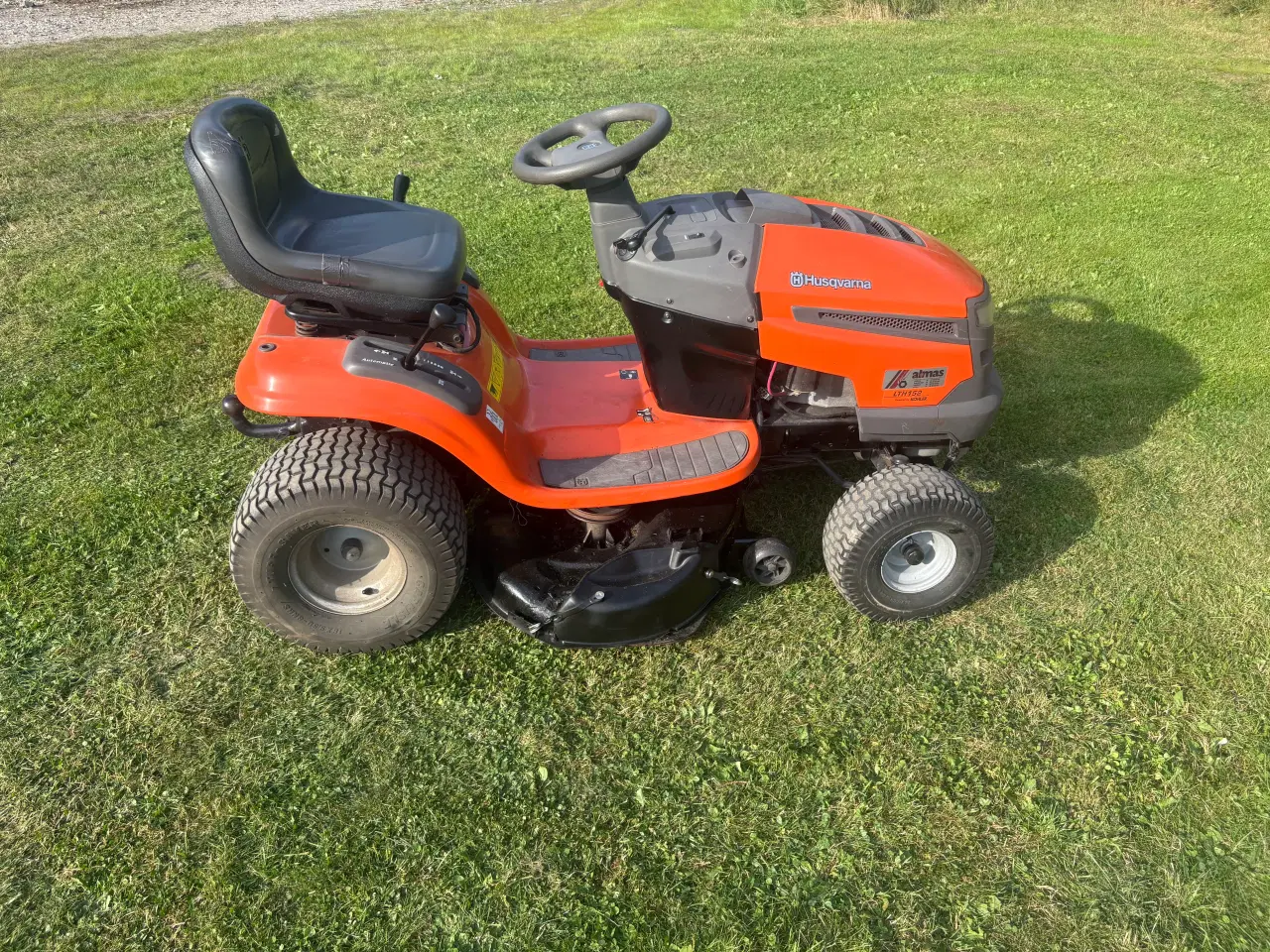 Billede 2 - Havetraktor Husqvarna LTH 152