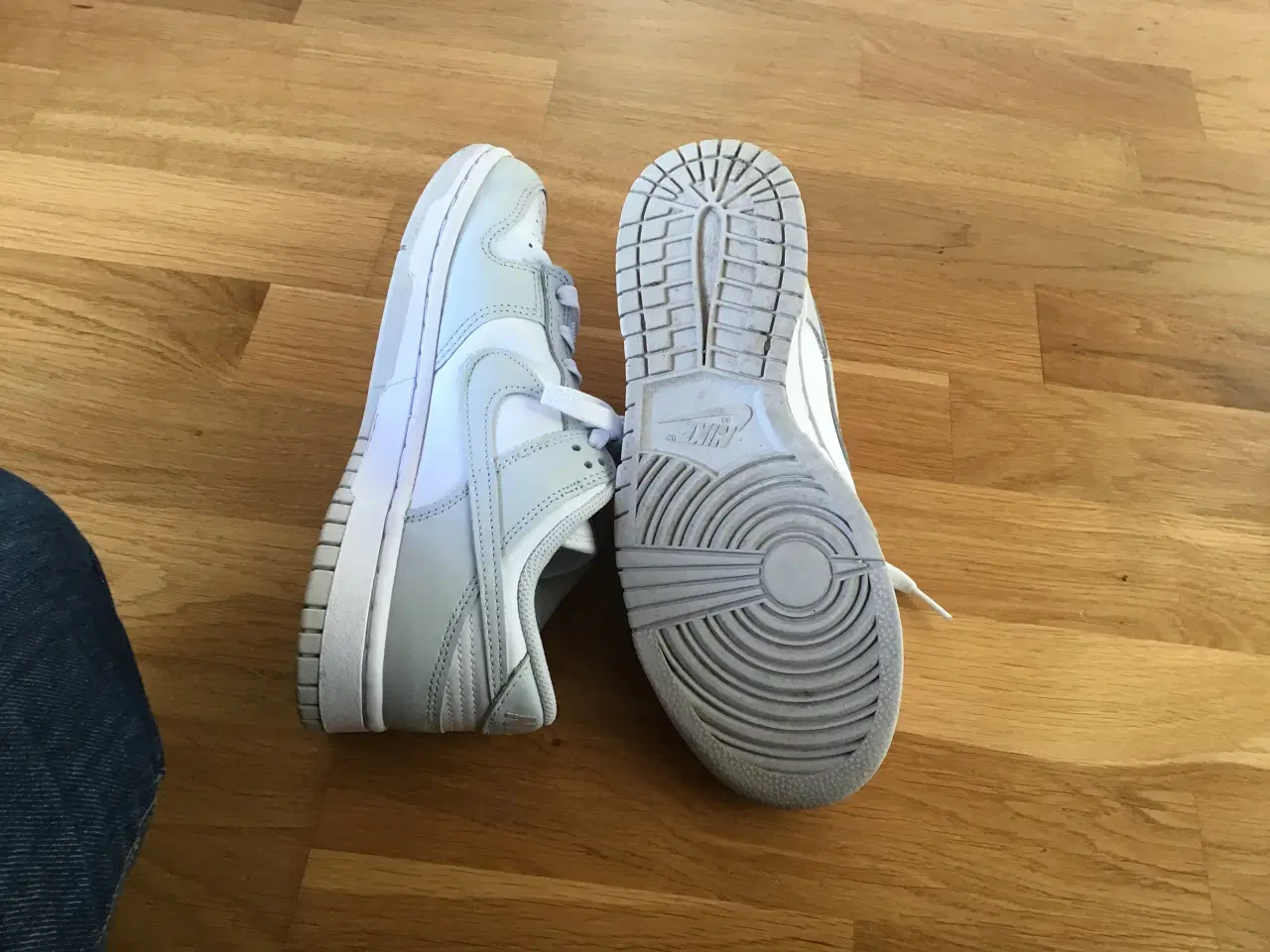 Billede 2 - Dunk Low Nike sko str: 38,5. Brugt få gange sælges