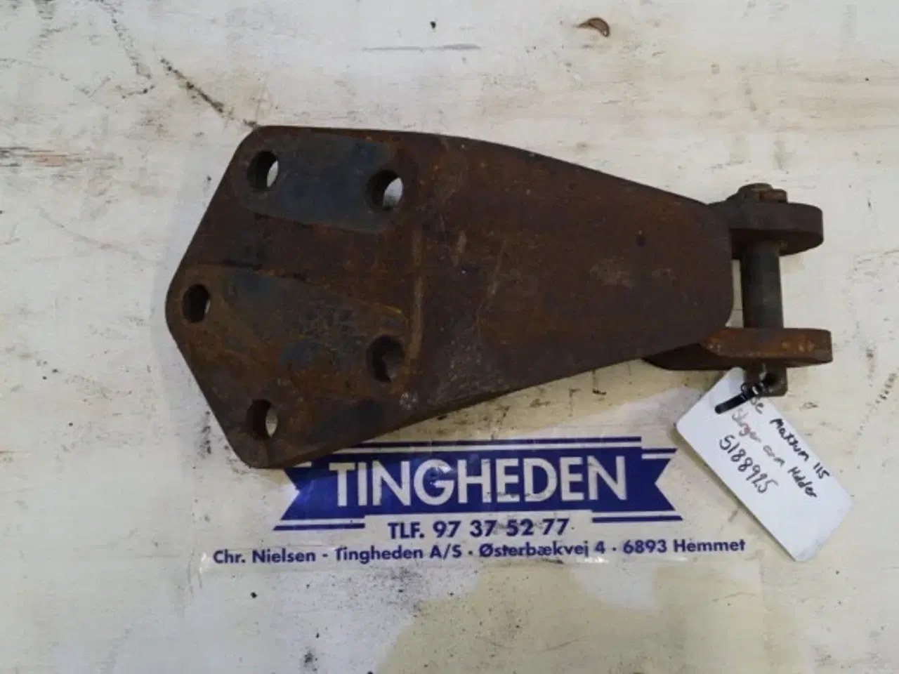 Billede 7 - Case Maxxum 115 Slinger Arm Holder 5188925
