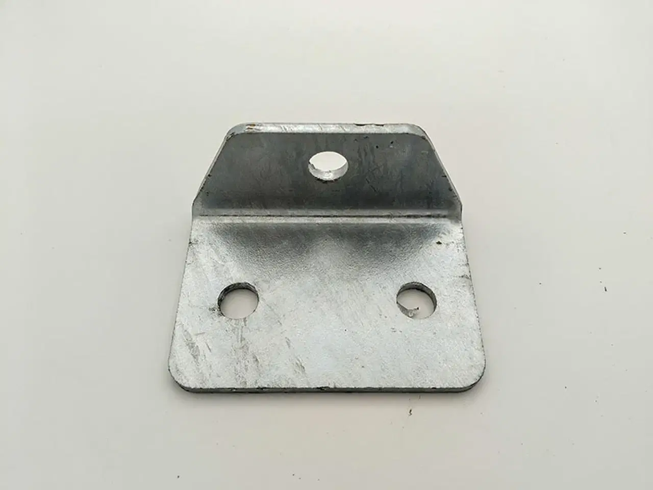 Billede 1 - Beslag til triangel udv. 7,5