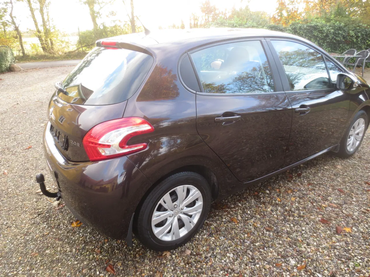 Billede 6 - Peugeot 208 1.2 i Km kun 85000. År 2013.