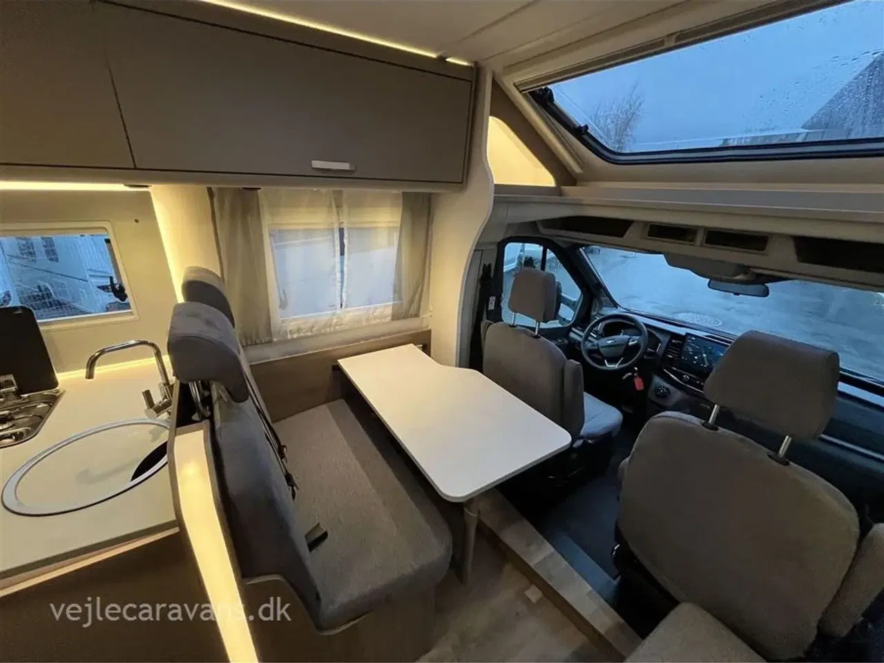 Billede 10 - 2026 - Carado T 447