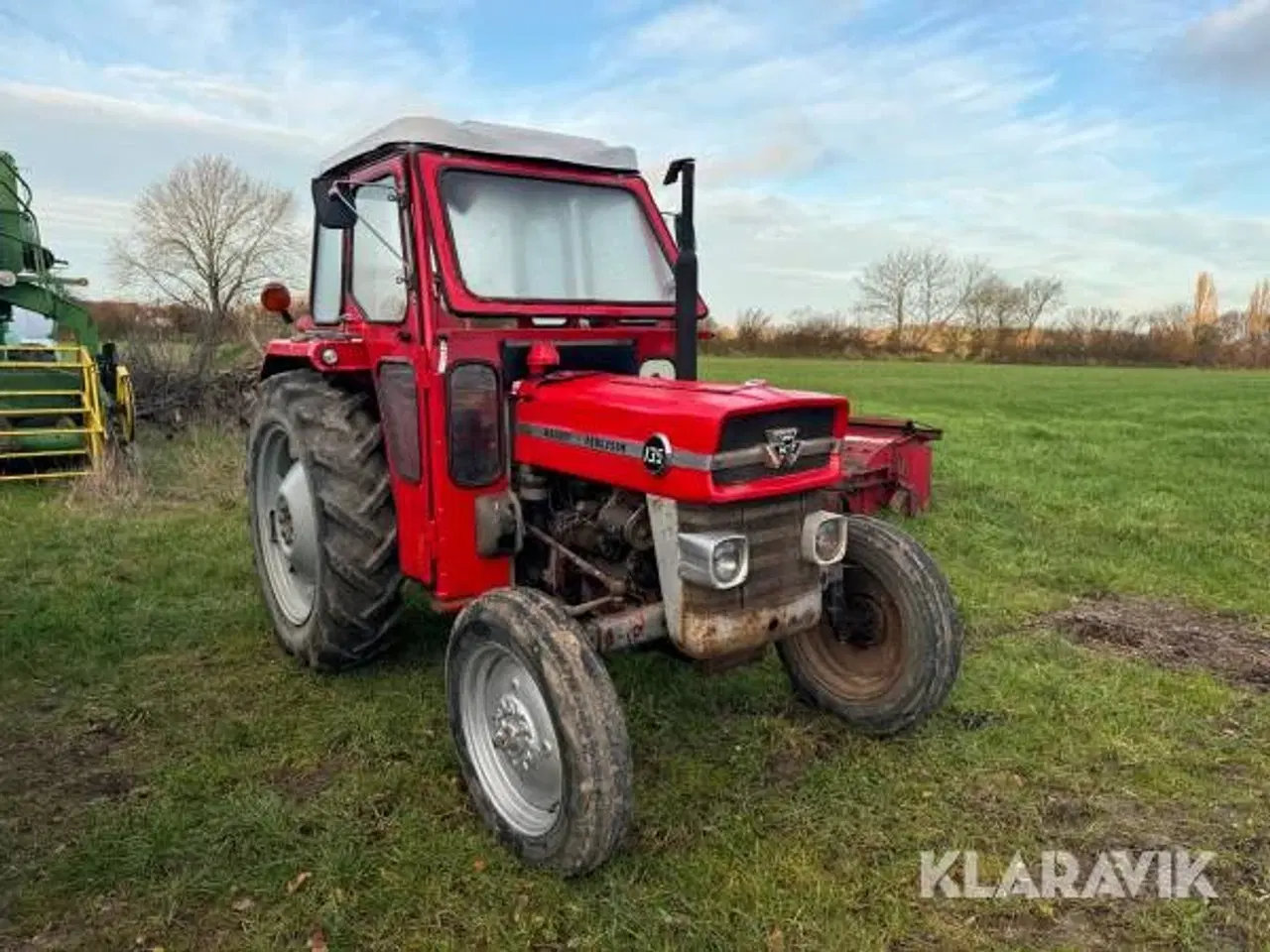 Billede 1 - Traktor Massey - Ferguson 135