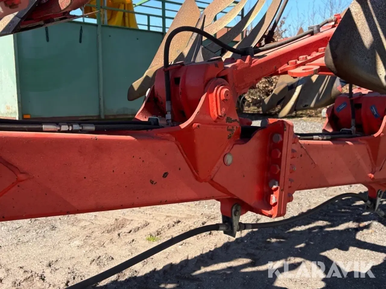 Billede 11 - Halvbugseret vendeplov Kuhn Vari-manager VMG8EH53 8 furet