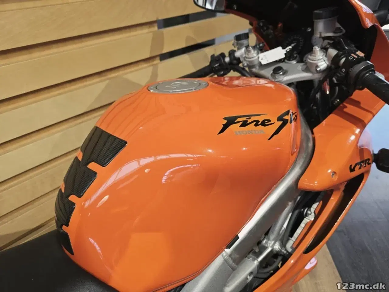 Billede 10 - Honda VTR 1000 F Firestorm