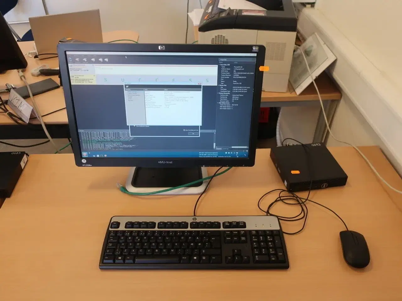 Billede 1 - HP 22" skærm m. tastatur L2208w (PC medfølger ikke)