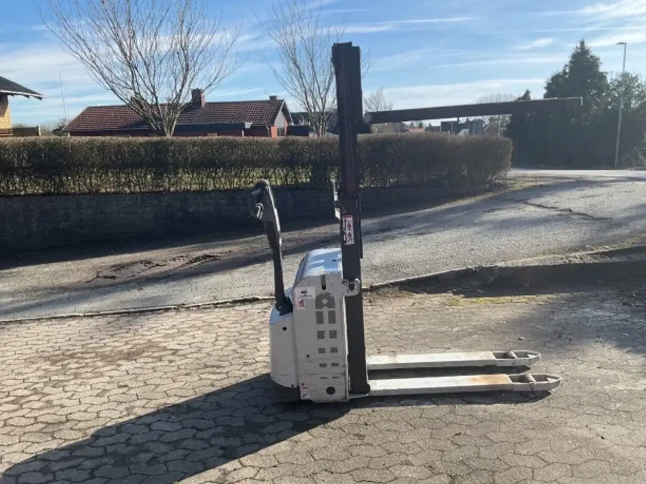 Billede 8 - Atlet stabler 1250 kg kun 300 Timer