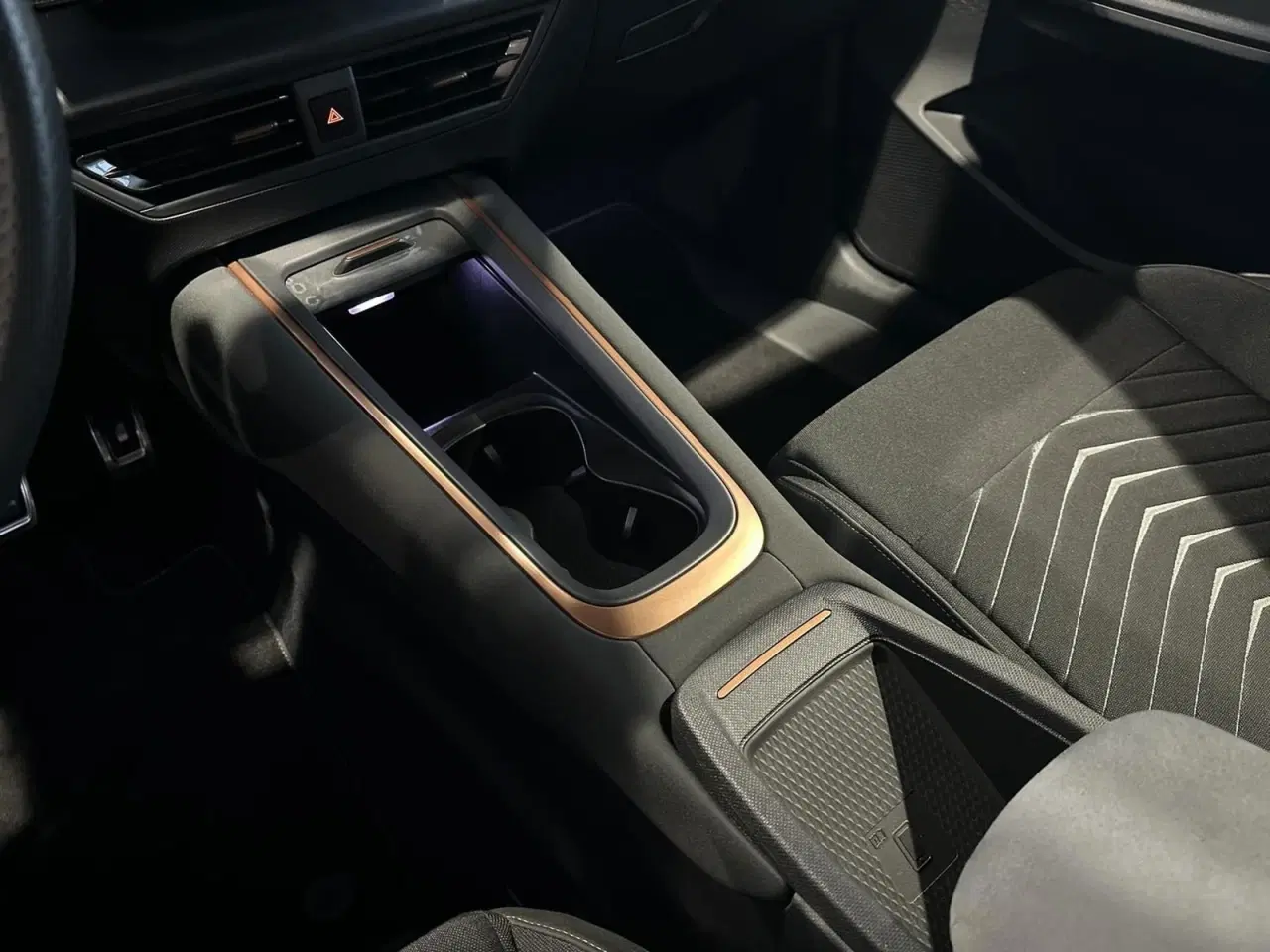 Billede 19 - Cupra Born 77 e-Boost