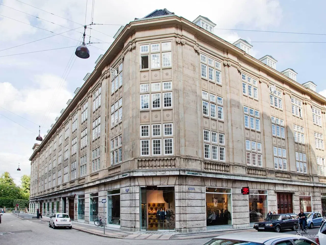 Billede 14 - Stilrent kontorlejemål i ikonisk ejendom med fælles kantine - Lige ved Kongens Have