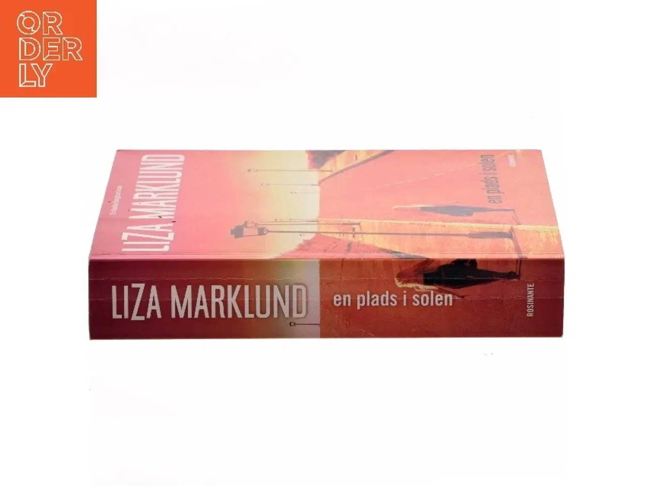 Billede 2 - En Plads I Solen af Liza Marklund (Bog)