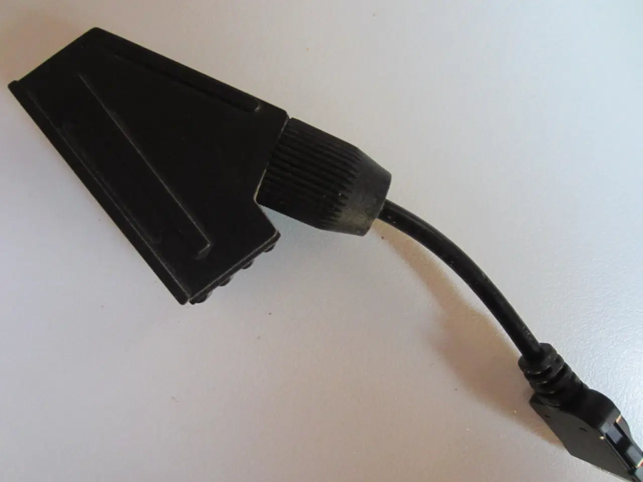 Billede 1 - Scart-adapter original til LG LED Fladskærms-tv