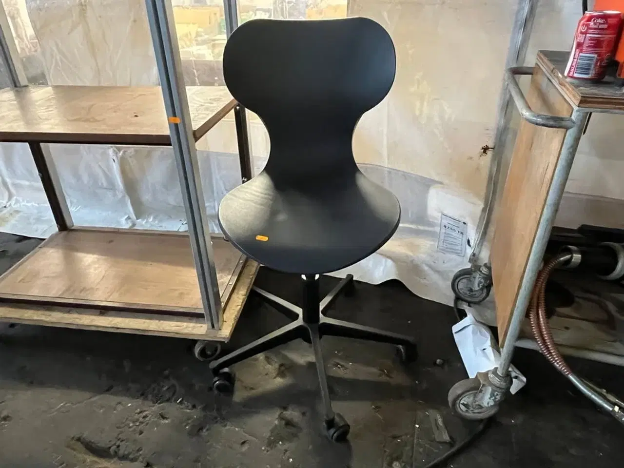 Billede 2 - Reol og kontorstol