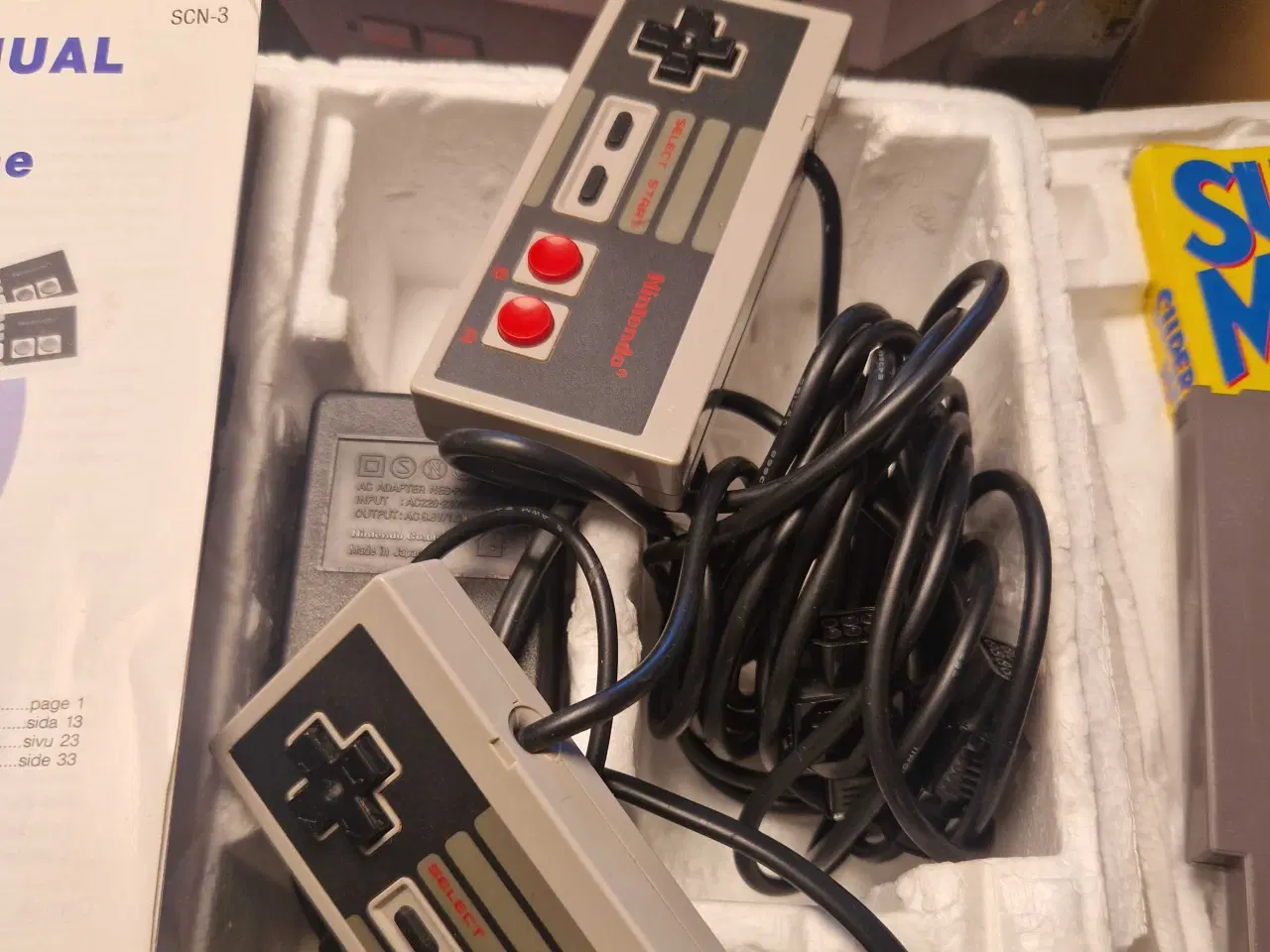 Billede 3 - Nintendo NES med supermario 3 og 2 controllers