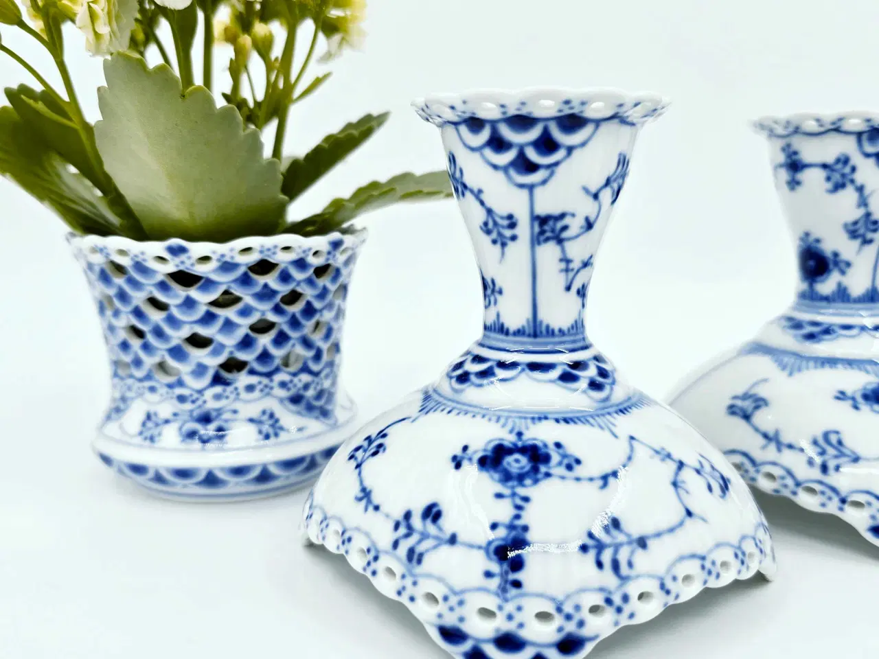 Billede 2 - Musselmalet Helblonde Lysestage Porcelæn 