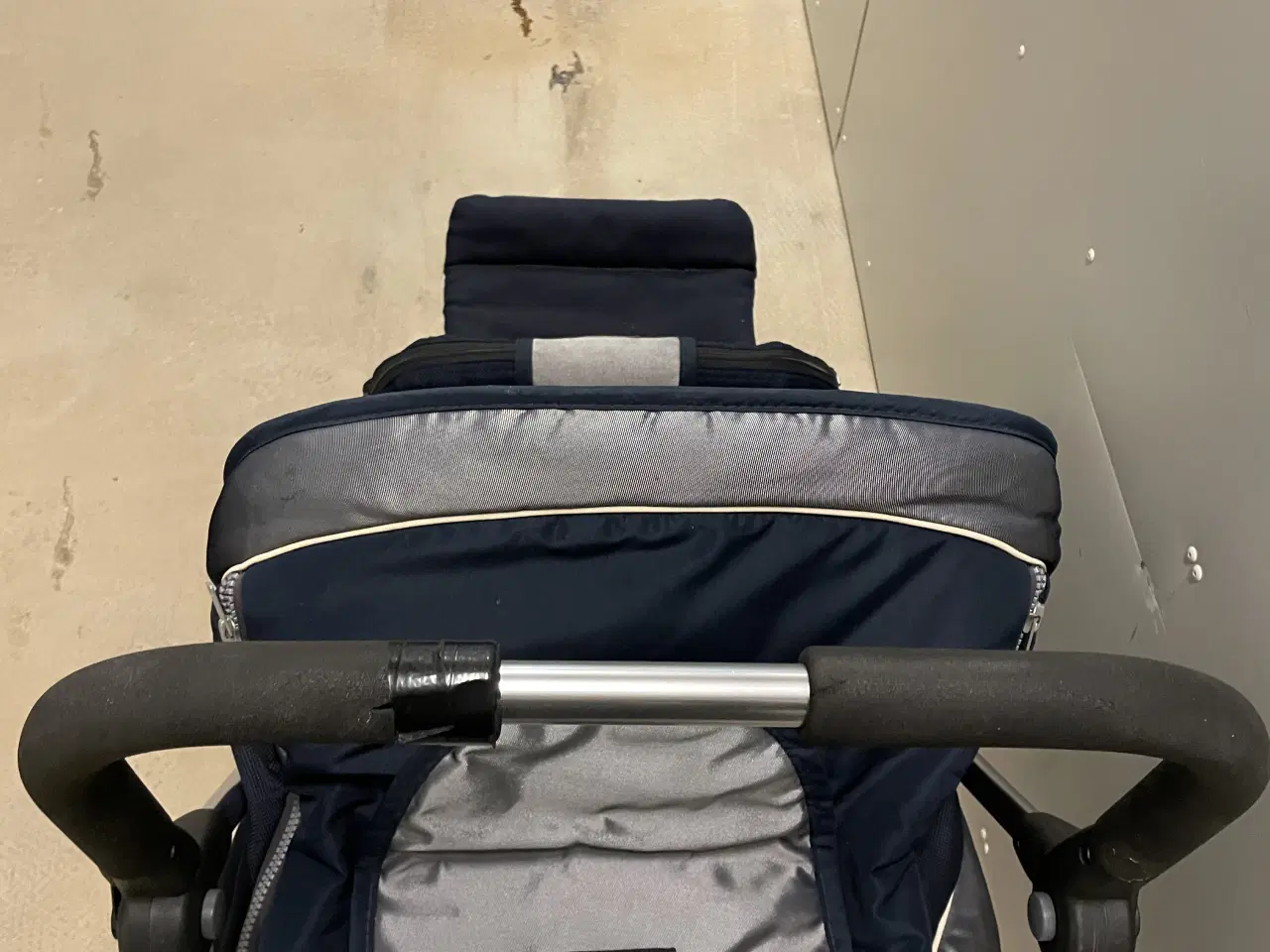 Billede 3 - Emmaljunga klapvogn - mørkeblå 