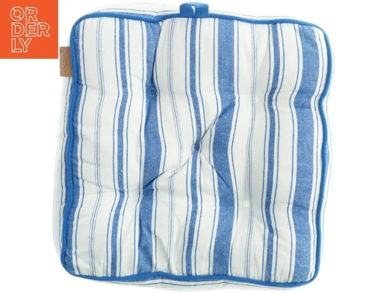 Billede 1 - Stribet hynde fra Juna (str. 43 x 43 cm)