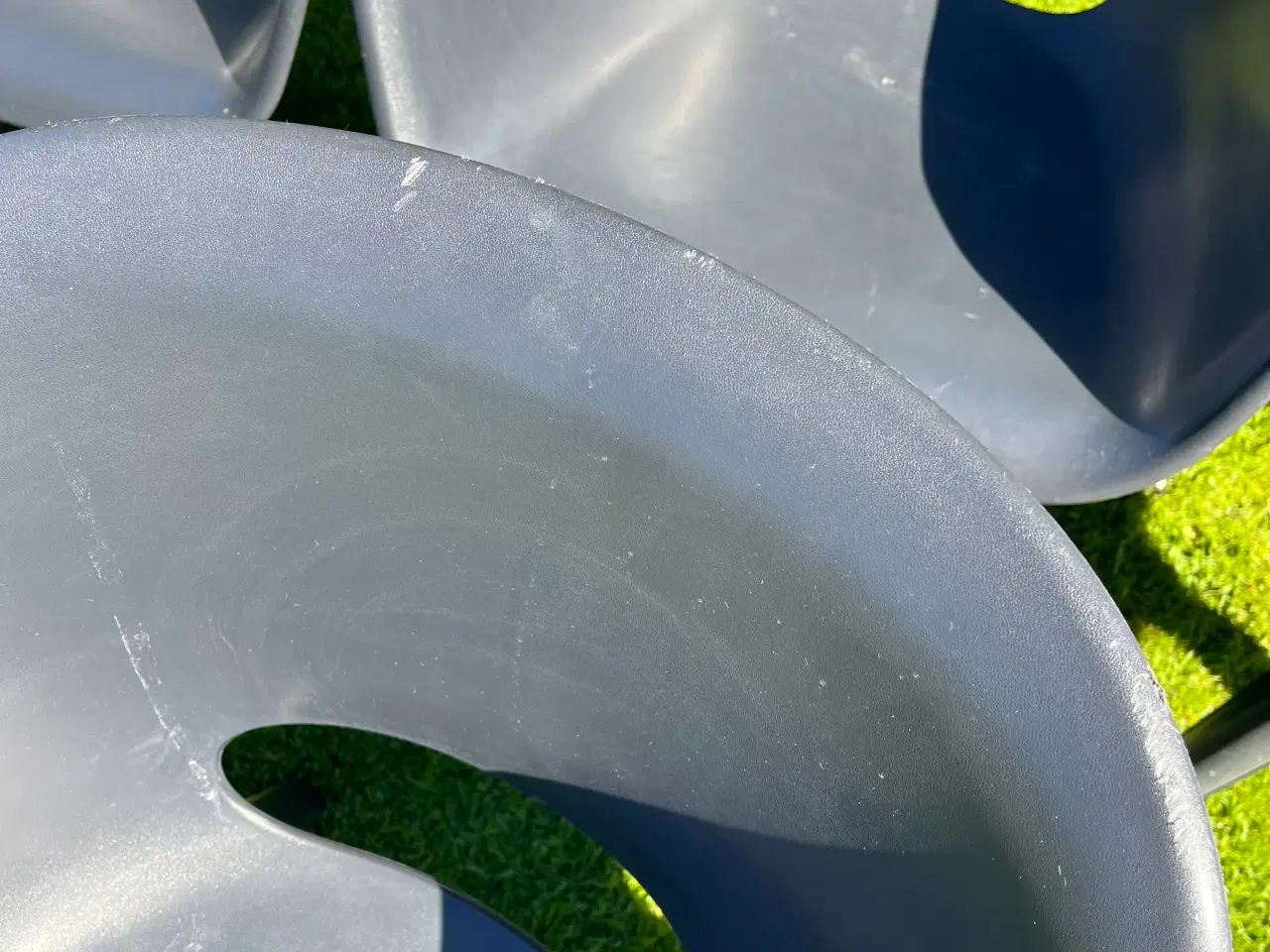 Billede 4 - Havestole i sort plast