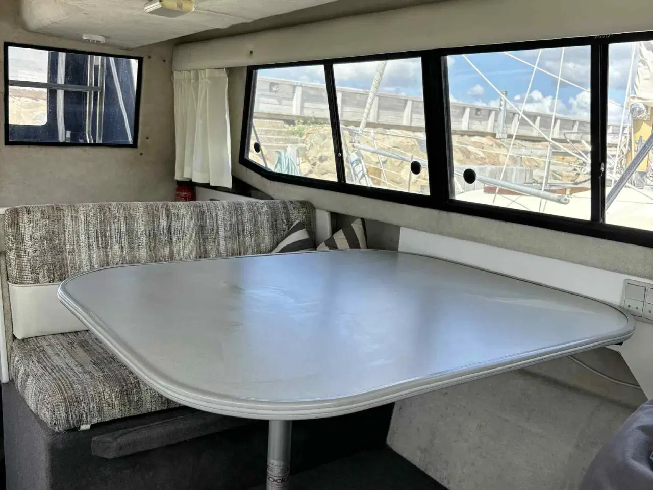 Billede 10 - Bayliner 2858 Classic Fly, diesel Volvo Penta, 