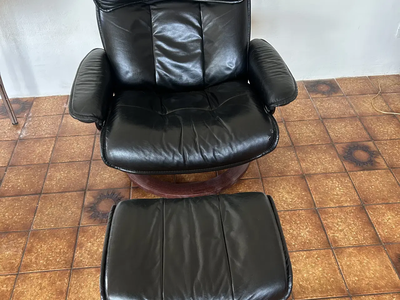 Billede 2 - Lænestol med skamle