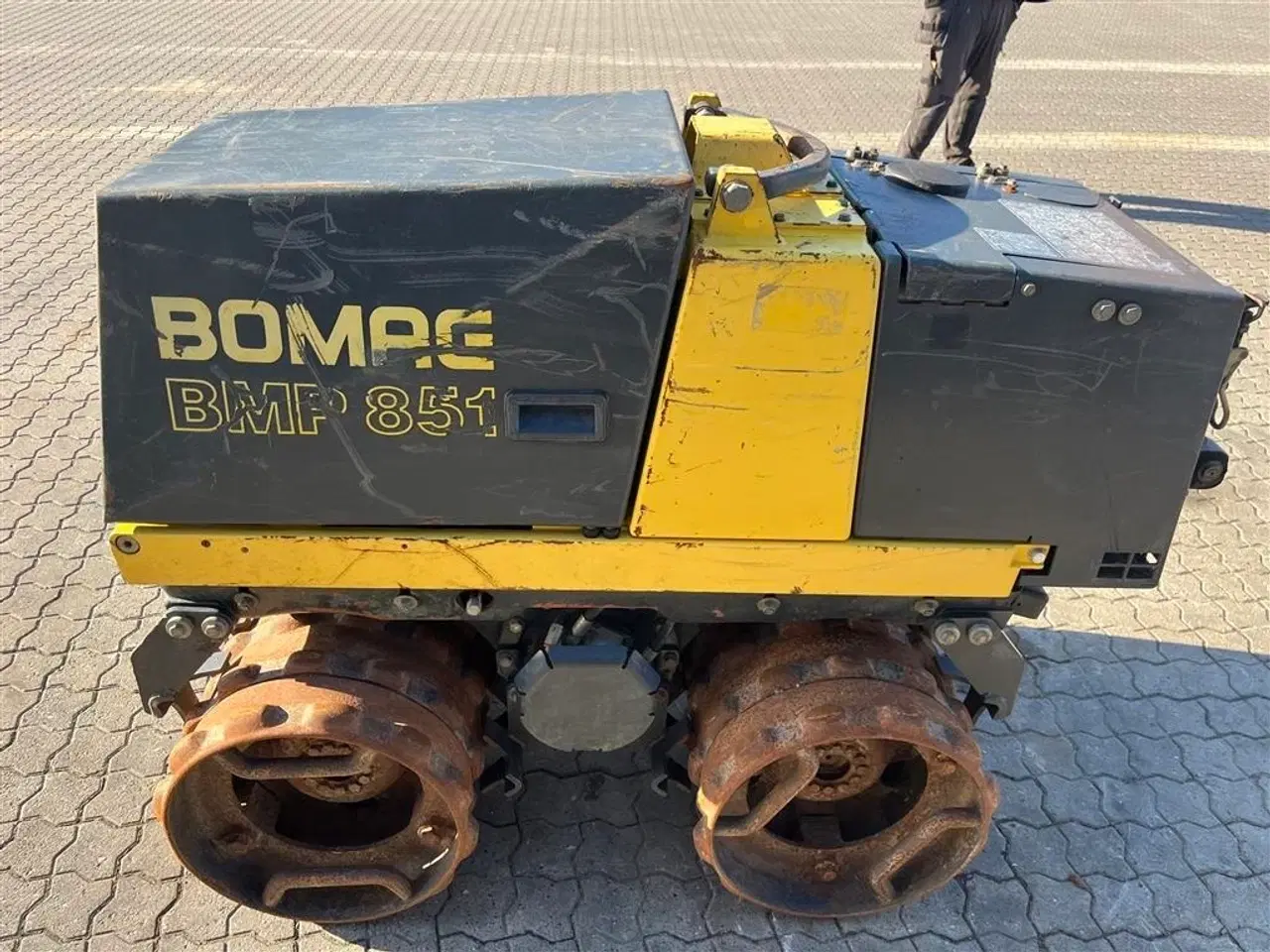 Billede 3 - Bomag BMP851 råjordskompaktor