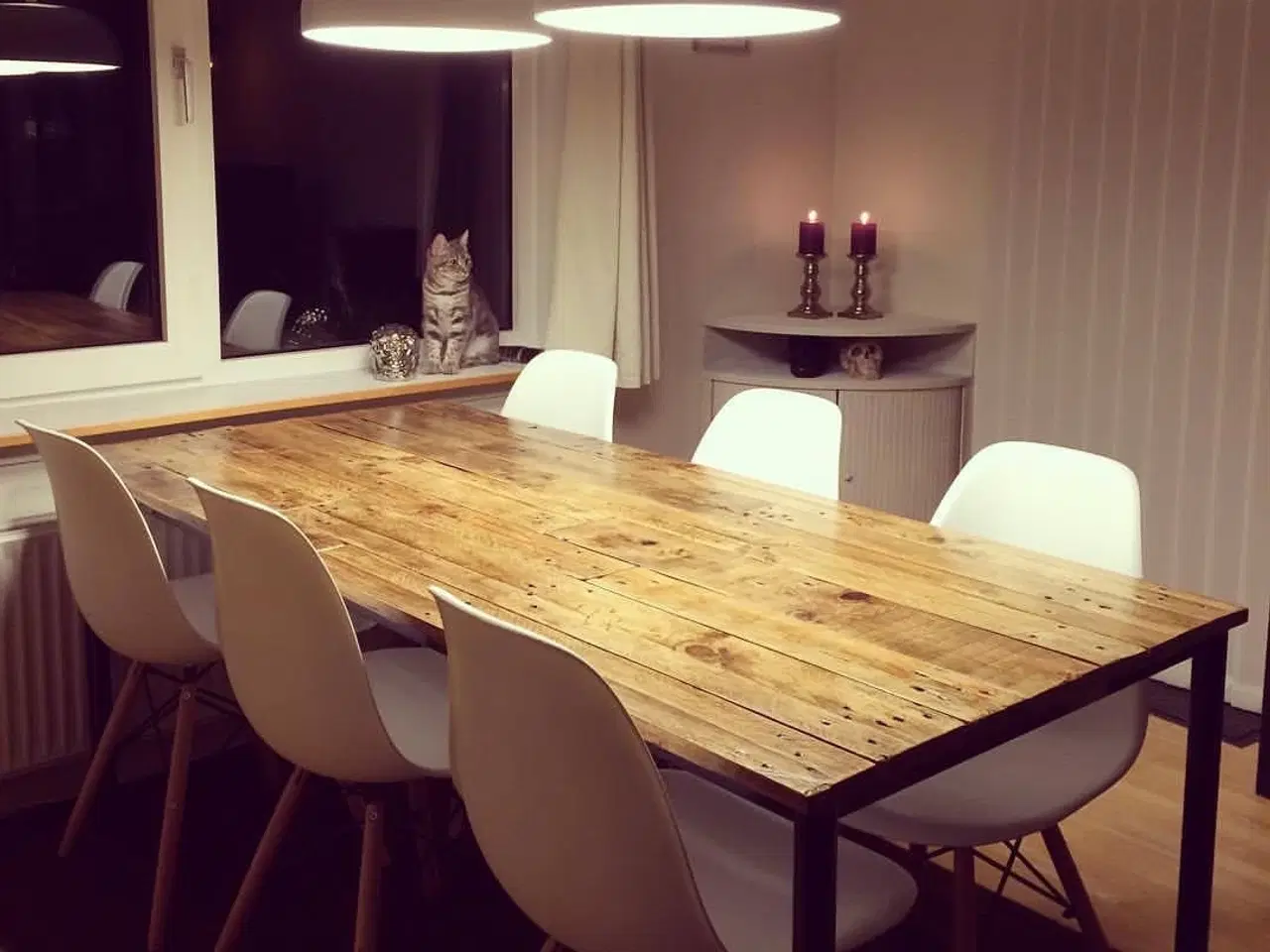 Billede 1 - Spisebord / skrivebord