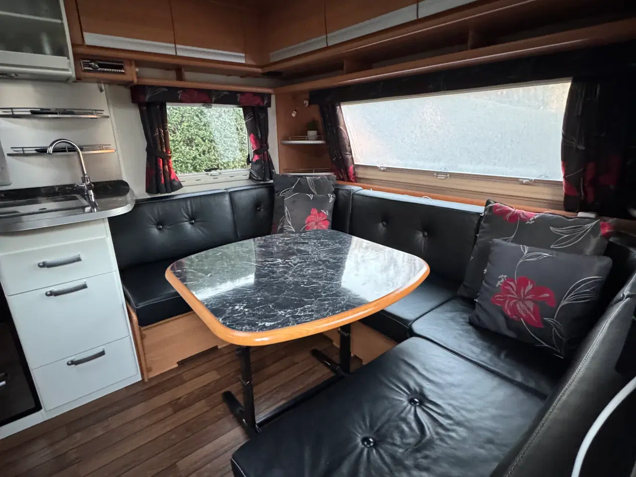Billede 4 - Cabby campingvogn  650 white line