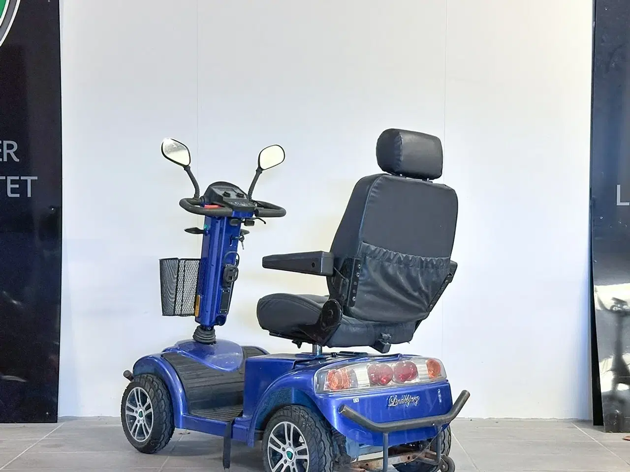 Billede 2 - LM-600 blå