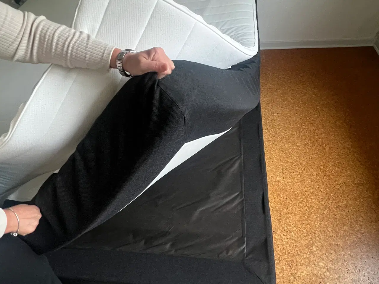 Billede 3 - Soveværelsesseng 180x200cm sælges