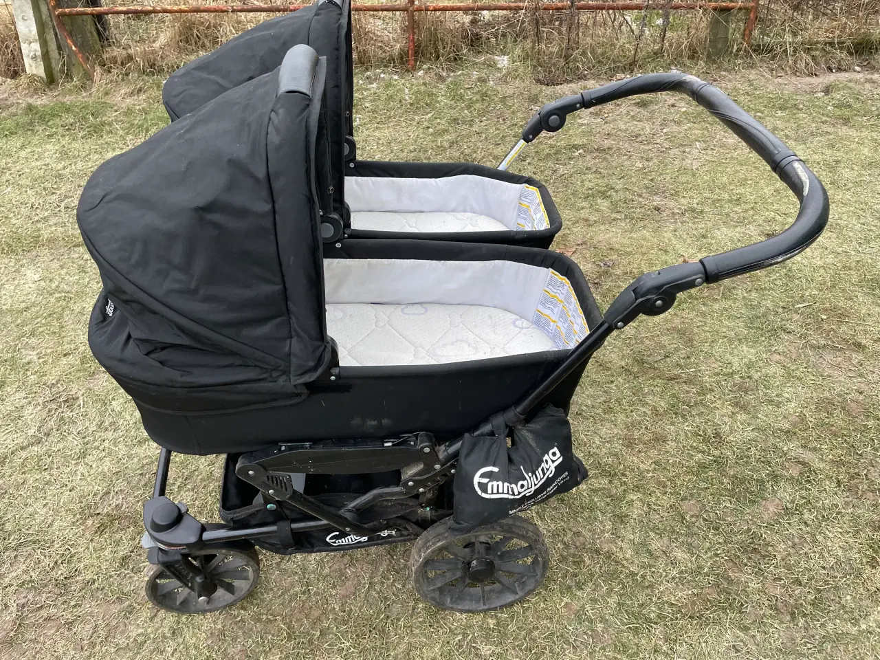 Billede 2 - Barnevogn/klapvogn tvilling 